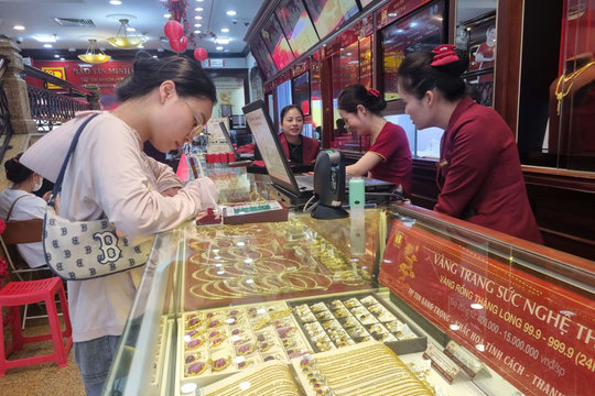 Từ ngày 1/7: Giao dịch bán vàng miếng đã phải nộp thuế chưa, cần biết để thực hiện?