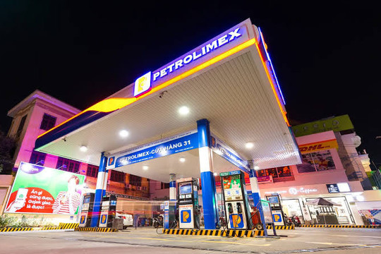 Công ty có địa chỉ ở Singapore của Petrolimex mang về doanh thu cao hơn cả Vietnam Airlines