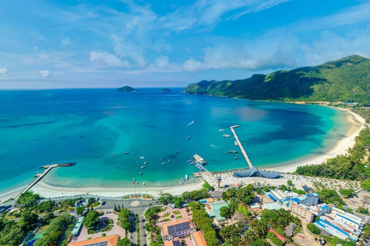 Hòn đảo 'bí mật nhất thế giới' của Việt Nam sẽ có sân bay quốc tế đầu tiên