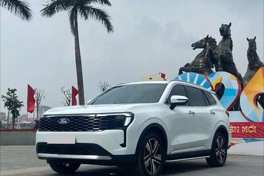 Ford Territory 'siêu lướt' mới chạy 3.000 km đã rao bán lại, chủ xe chấp nhận lỗ, giá hiện còn bao nhiêu?