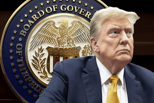 Ông Trump tăng tốc 'giáng đòn' lên Fed, nhiều lãnh đạo cấp cao 'ngồi trên đống lửa'