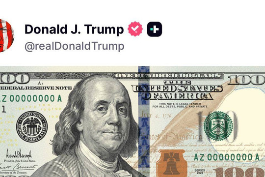 Tổng thống Mỹ Trump công bố mẫu tờ 100 USD mới mang chữ ký của mình