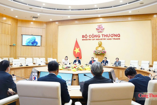 Hàn Quốc đề xuất 'liên minh ba bên' cho siêu dự án điện hạt nhân đầu tiên tại Việt Nam
