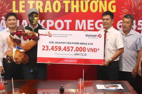Đang uống cà phê, người đàn ông bất ngờ phát hiện trúng Jackpot hơn 23,4 tỷ đồng