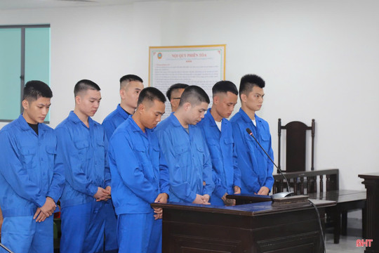 Tuyên phạt Đàm Vĩnh Hưng SN 2005 và đồng phạm 297 tháng tù giam