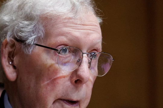 Mỹ xôn xao vì sự vắng mặt bí ẩn của Thượng nghị sĩ Mitch McConnell
