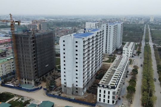 Đổi việc trước khi mua nhà ở xã hội, có phải xin lại giấy xác nhận thu nhập?