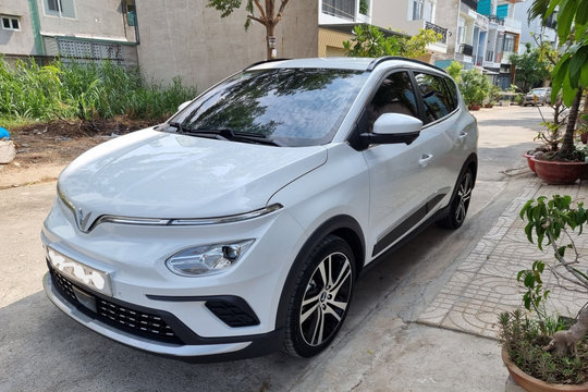 Mua VinFast VF e34 giá 495 triệu, chủ xe quyết ‘chia tay’ sau 4 năm, công khai giá và tình trạng xe