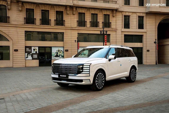 Hyundai Palisade 2026 bất ngờ lộ lịch ra mắt Việt Nam, lần đầu có bản hybrid giá từ hơn 1,7 tỷ đồng?