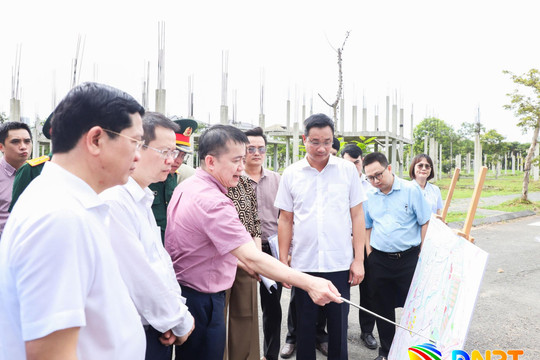 Trực tiếp thị sát siêu dự án 15.400 tỷ đồng của Trung Nam, Bí thư Đà Nẵng ra chỉ đạo nóng