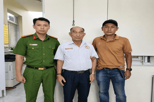 Bắt khẩn cấp 'cụ ông' Tô Hàng Minh 67 tuổi