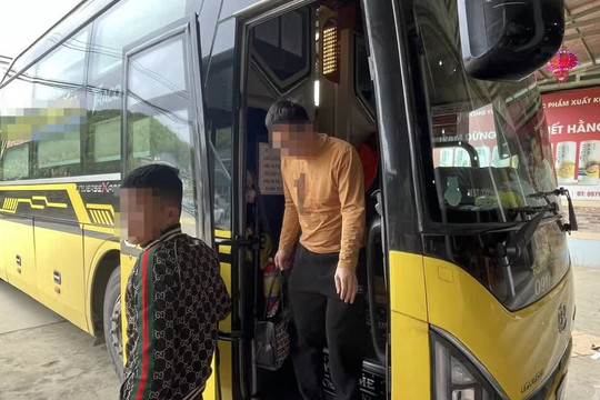 Xe khách giường nằm sắp tới phải có hệ thống giảm nguy cơ lật xe, mất lái?