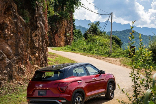 Những lưu ý khi lái xe qua khu vực có nguy cơ sạt lở