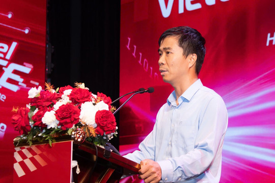 Lãnh đạo Viettel cho biết phải mất 11 năm đi xin cơ chế tiền lương đặc thù, dự án sản xuất chip cũng gặp rất nhiều khó khăn về công nghệ