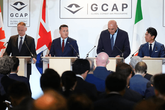 Canada bắt tay 3 siêu cường lập liên minh cho dự án tiêm kích tối tân giữa bão thuế quan từ Mỹ