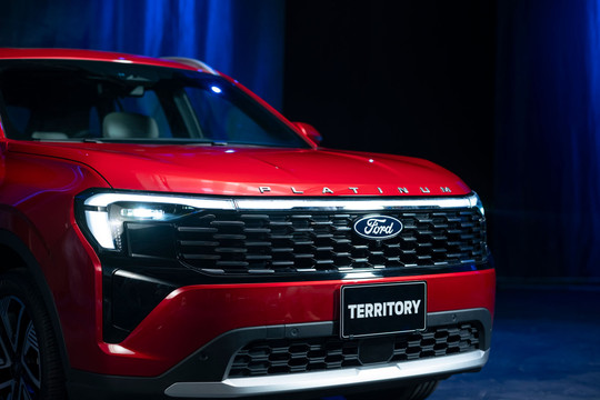SUV hạng C của Ford có bản mới cao cấp nhất từ trước đến nay, giá 916 triệu đồng, thêm loạt công nghệ đáng tiền