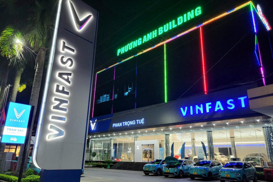 Công ty 27-7 Hồng Quang lên tiếng về tranh chấp tiền lương với nhân viên