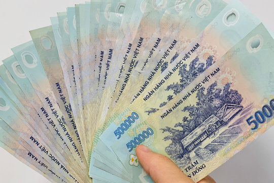 Mỗi Trưởng thôn được nhận phụ cấp 6.704.500 đồng/tháng, hiện đã hiệu lực và áp dụng tại địa phương nào?