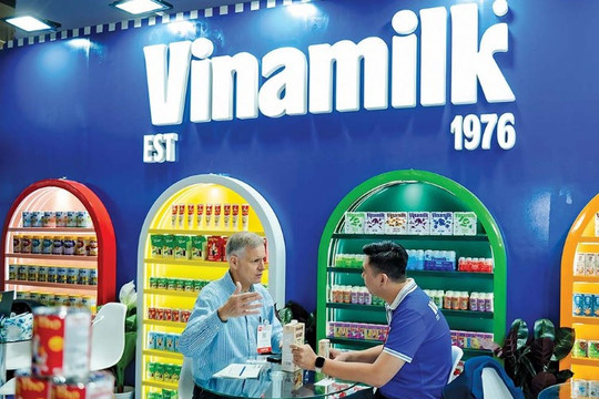 Vinamilk báo lãi kỷ lục trong quý II/2026, VNM hút tiền khối ngoại