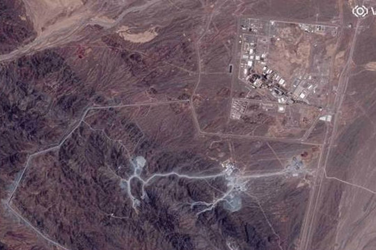 Iran tuyên bố chiến dịch tấn công 'pháo đài ngầm' Pickaxe của Mỹ sẽ thất bại