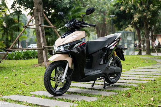 Tin vui dành cho người mua xe máy điện VinFast: Miễn phí 1 năm thuê pin, nhưng chỉ áp dụng cho các dòng xe này