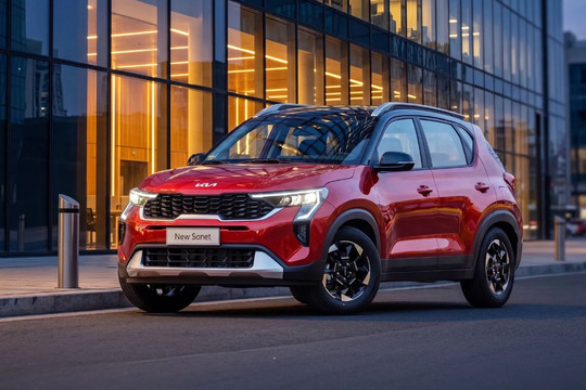 KIA Sonet giảm giá sâu đến 42 triệu đồng