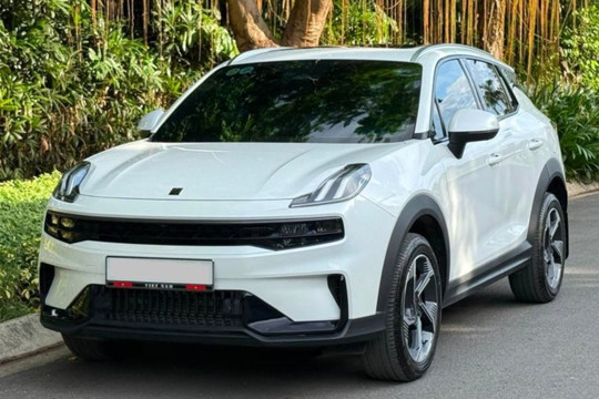 Lynk & Co 06 giảm 50 triệu đồng: Bản cao cấp chốt giá 689 triệu đấu Mitsubishi Xforce