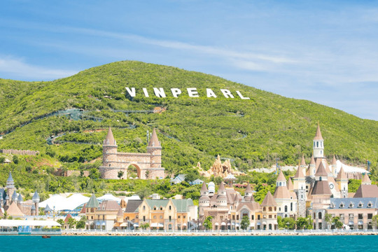 Vinpearl duy trì đà tăng trưởng mạnh, doanh thu kinh doanh cốt lõi tăng 33% trong 6 tháng đầu năm