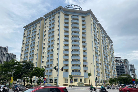 Cận cảnh loạt khu tái định cư bỏ hoang được 'hồi sinh' tại Hà Nội