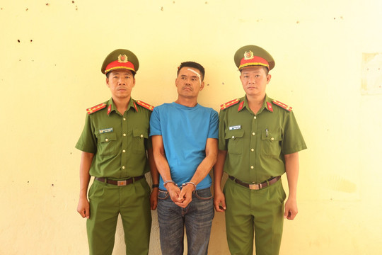Khống chế, tạm giữ người trong trường hợp khẩn cấp đối với Trần Hoàng Diệu SN 1981