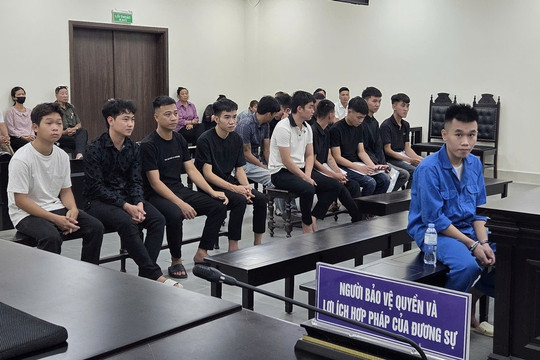 Tuyên án 41 năm tù đối với 3 'nhà sư' và 'đệ tử'