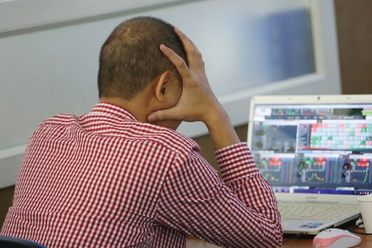 VN-Index giảm gần 50 điểm từ đầu năm, khối ngoại bán ròng 92.000 tỷ đồng