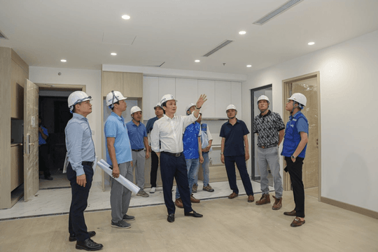 Chủ tịch Trịnh Văn Quyết ra chỉ đạo ngay tại công trường, FLC tăng tốc đưa dự án 2.800 tỷ về đích sau 9 năm triển khai