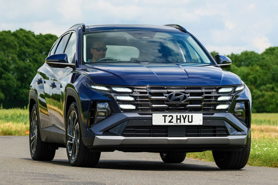 Hyundai ưu đãi tháng 8 bùng nổ: Tucson giảm hơn 100 triệu, Creta rẻ hơn xe hạng A, Santa Fe giảm sốc 220 triệu đồng
