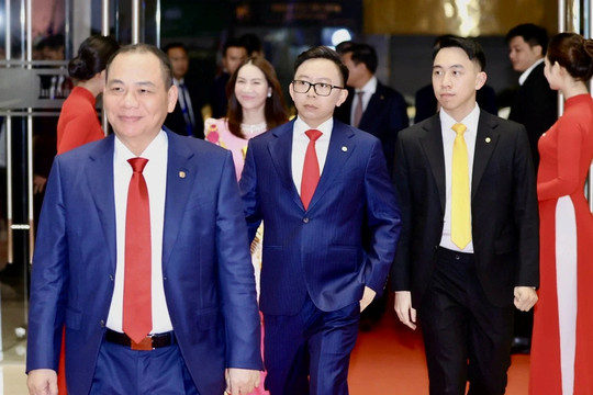 3 người con của tỷ phú Phạm Nhật Vượng làm lãnh đạo tại 8 doanh nghiệp trong hệ sinh thái Vingroup