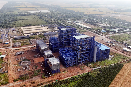 Nhà máy điện 1,5 tỷ USD xây 16 năm chưa xong tại Việt Nam đẩy nhanh tiến độ về đích