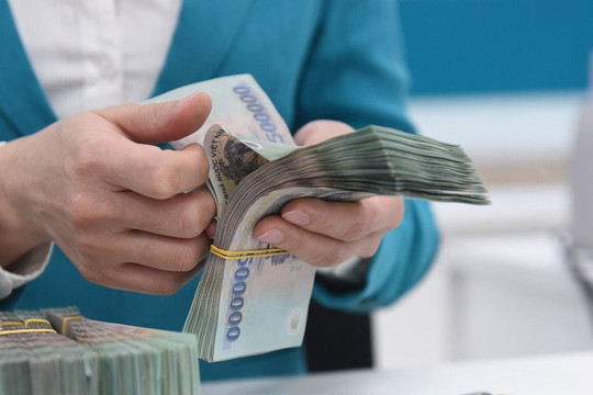 Vì sao lãi suất ngân hàng khó giảm?