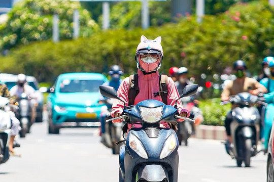 Miền Bắc bước vào đợt nắng nóng kéo dài