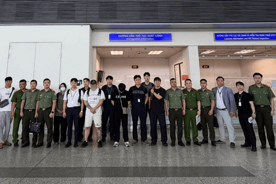 Trục xuất loạt công dân Hàn Quốc, Trung Quốc vi phạm pháp luật Việt Nam, tịch thu nhiều tang vật