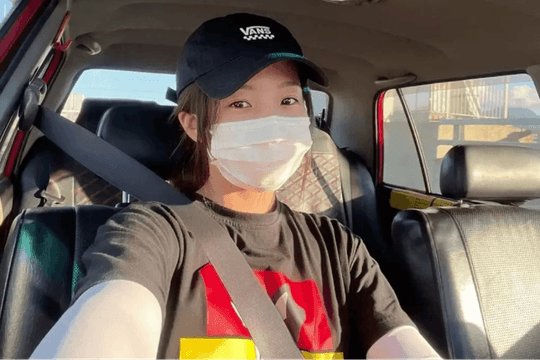 Nữ diễn viên nổi tiếng rời nhà đài sau 9 năm gắn bó, chuyển nghề làm tài xế taxi: Thu nhập hơn 130 triệu đồng/tháng, từng bị khách liên tục quát mắng suốt 20 phút