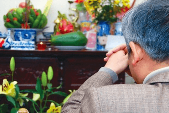 Tháng cô hồn bắt đầu từ ngày nào? Văn khấn ngày mùng 1 tháng 7 Âm lịch đúng phong tục