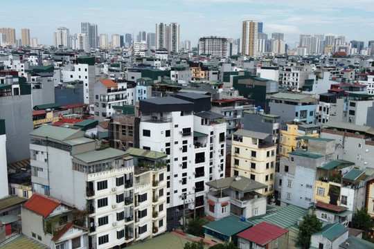 Giao dịch nhà đất thổ cư Hà Nội nhiều nơi giảm trên 60%