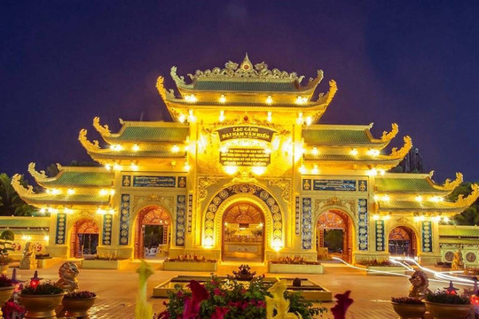 Công trình dát vàng 24K trong KDL 6.000 tỷ đồng của ông Huỳnh Uy Dũng: Rộng tới 5.000m², từng xác lập kỷ lục lớn nhất Việt Nam