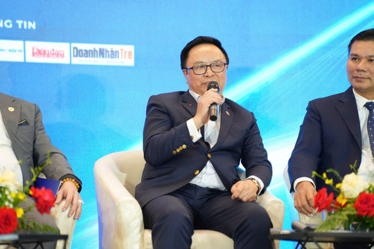 Nguyên Trưởng Ban Đối ngoại Trung ương Hoàng Bình Quân: Doanh nhân trẻ phải có tầm nhìn đại bàng, gan to hơn để làm giàu