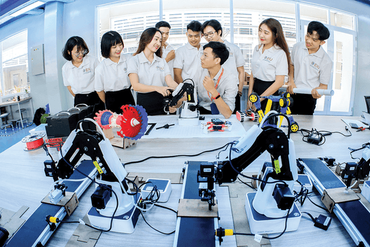 Trung tâm đổi mới sáng tạo: Đừng xây tiền tỷ rồi… chờ doanh nghiệp đến