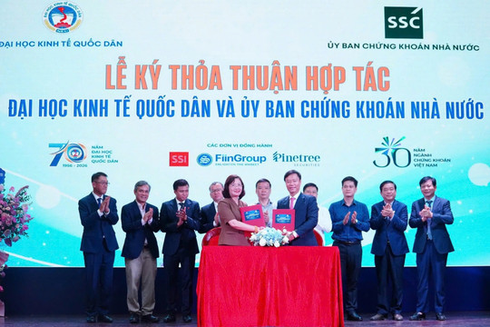 UBCKNN và NEU ký thỏa thuận hợp tác, mở loạt cơ hội mới cho sinh viên tham gia chứng khoán