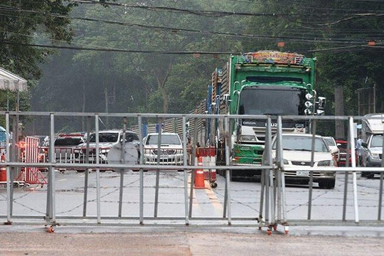 Biên giới phong tỏa, Campuchia cùng Thái Lan vẫn lập nên kỳ tích