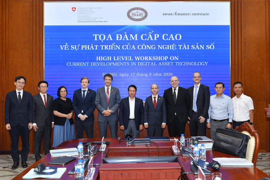 Phó Thống đốc và chuyên gia Thụy Sỹ , ADB cùng bàn 'cuộc chơi' tài sản số tại Việt Nam