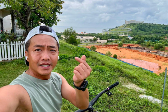 Cường Đô La cách ly với gia đình
