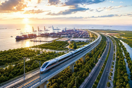 Cần Thơ đề xuất đầu tư tuyến đường sắt chuyên dụng dài 80km kết nối tới siêu cảng 163.000 tỷ